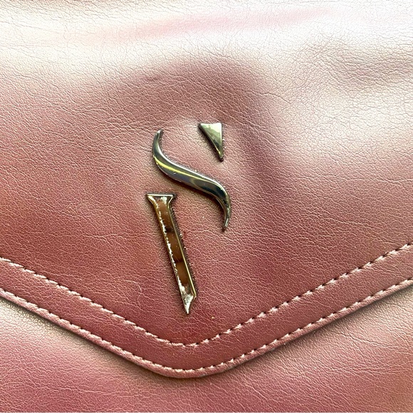 Simply Vera Vera Wang NWT Flap Crossbody - Picture 4 of 5